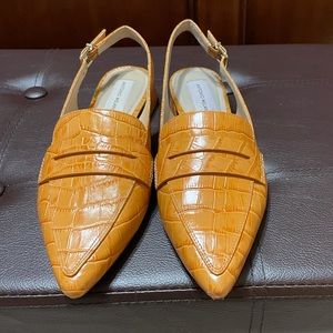 Rich Ochre Antonio Melani flats! Golden beauties!